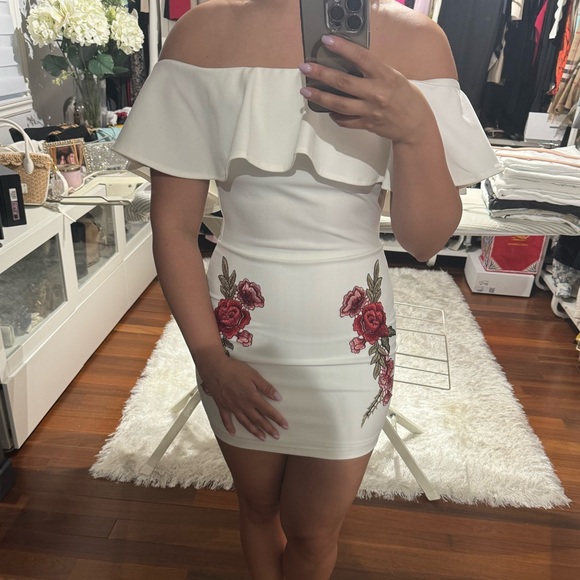 MINI WHITE OFF THE SHOULDER DRESS - Picture 4 of 4